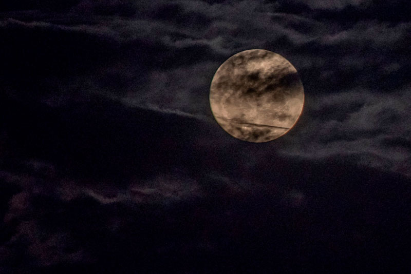 Foto de la luna llena